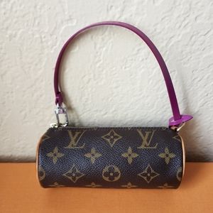 💕 Louis vuitton mini papillon wristlet